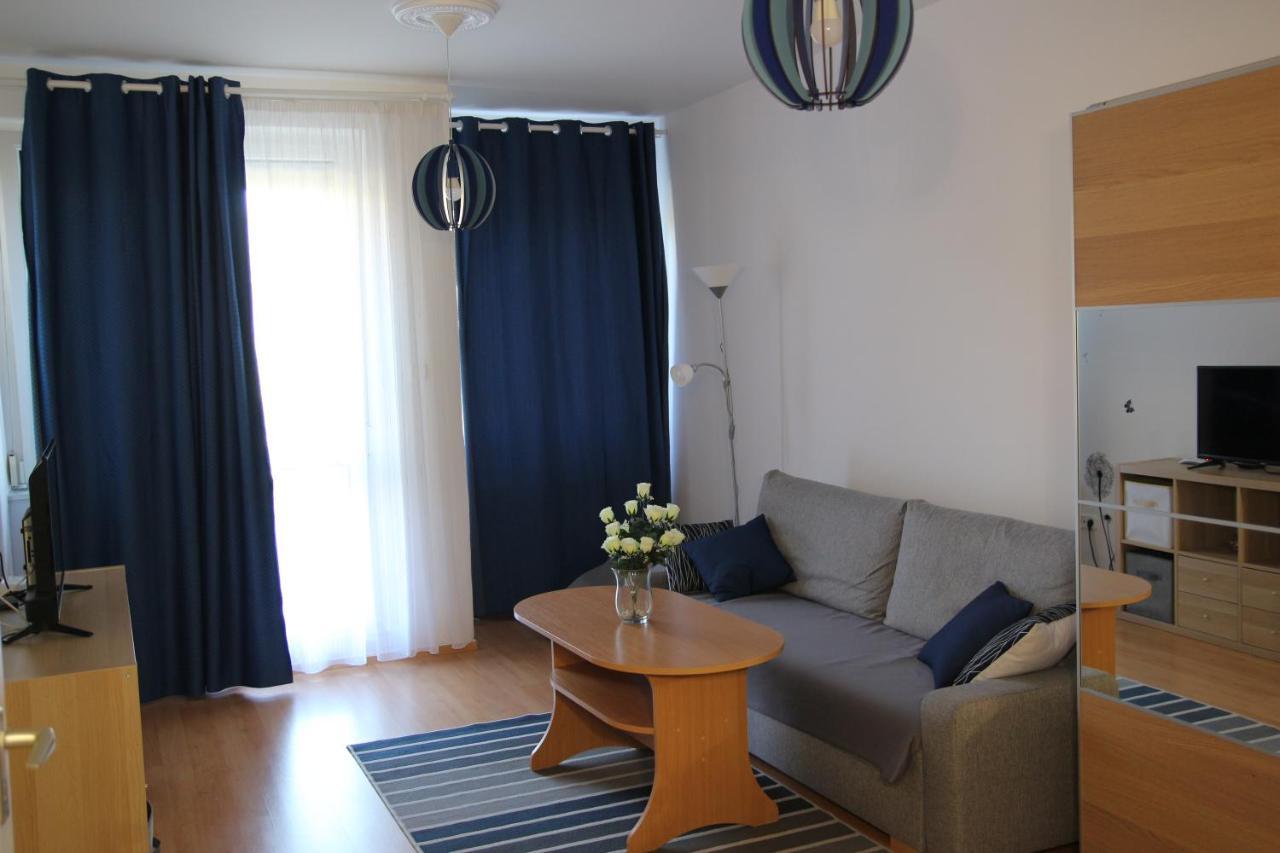 Apartment With Swing Heviz Exterior photo